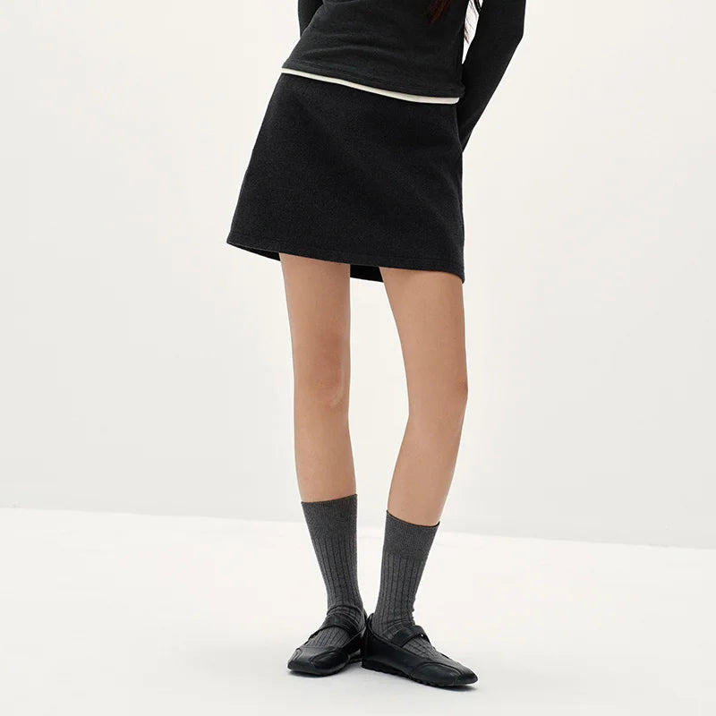 Semir Women Woolen Skirt Solid Color Side Slit Commuter Style 2026 New Winter Daily Wear Urban Casual Style Everyday Wardrobe