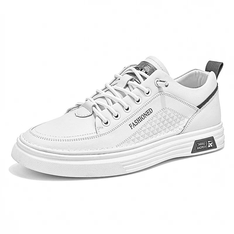 Men's Slip On Casual Shoes Summer Breathable Lightweight Soft-Sole Outdoor Flat Walking Shoes Fashion Student White Board Shoes