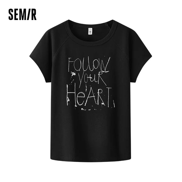 អាវយឺតស្ត្រី Semir ឆ្នាំ ២០២៦ ដៃអាវ Raglan ស្ដើងបោះពុម្ពអក្សរទឹកថ្នាំ រចនាប័ទ្មផ្លូវ ស្ដើងសម