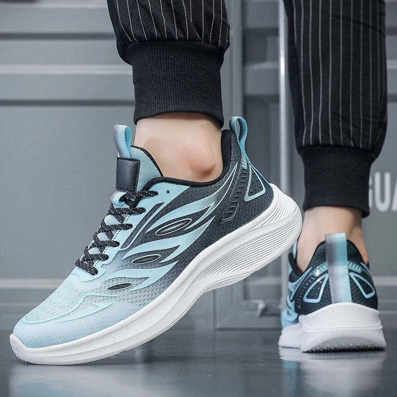 Men's lightweight casual sneakers spring summer new soft-sole breathable outdoor racing running shoes student speed sports shoes