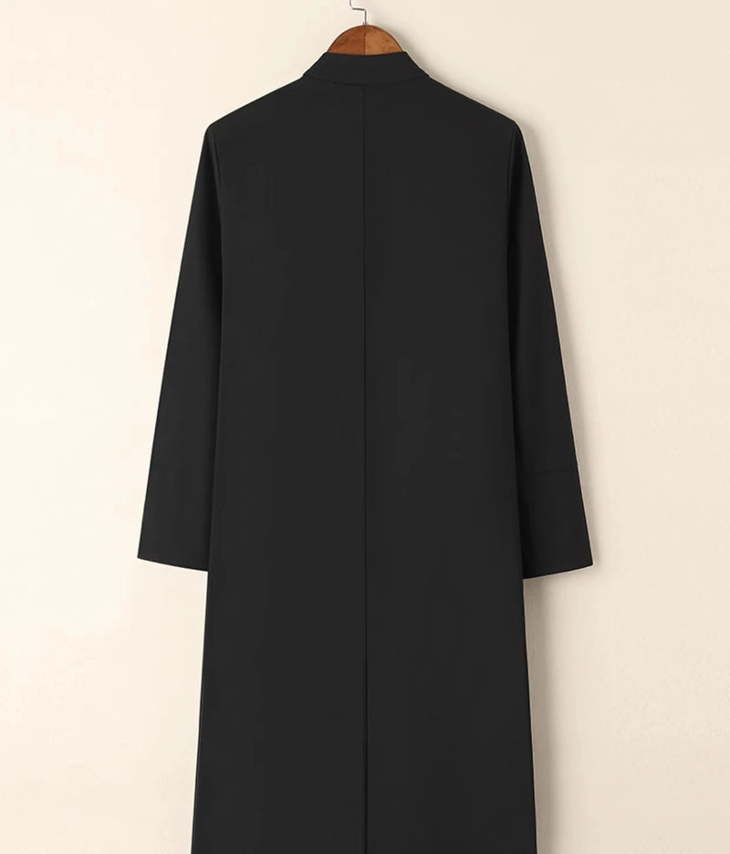 Chinese-style Men Black Trench Coat,Single-breasted Stand-up Collar Embroidered Long Jacket,Vintage-inspired Male Statement Top.