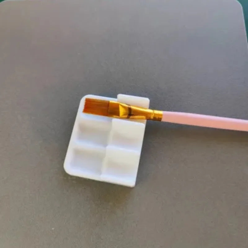 1pc 3D Printing Plastic Brush Holder Portable Space-Saving Artist Brush Organizer Suitable for Watercolor, Oil, Acrylic Brushes.