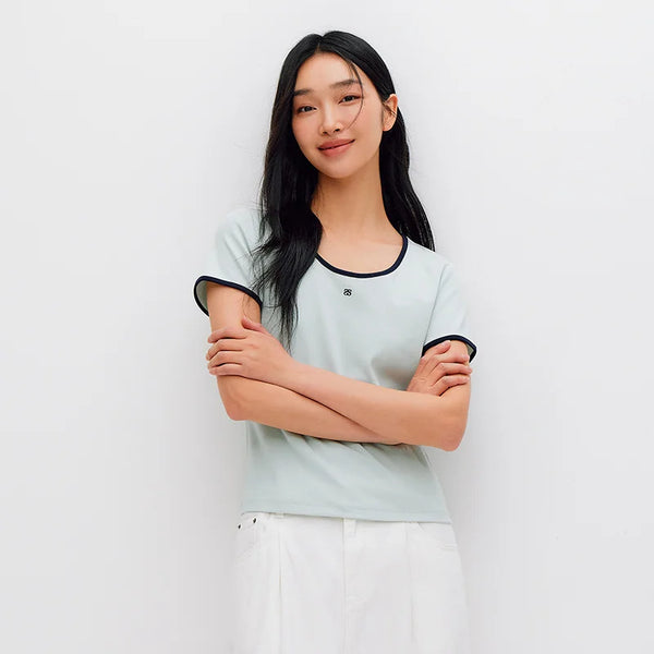 អាវយឺត Semir សម្រាប់នារី មានអារម្មណ៍ត្រជាក់ ក រាងអក្សរ U ត្រង់ ស្មា ស្លីម ប៉ាក់ រដូវក្តៅ ឆ្នាំ២០២៦ ម៉ូដធម្មតា