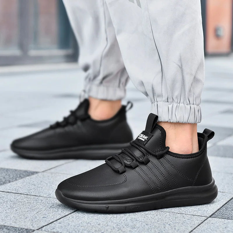 Men's light casual shoes four seasons new soft-sole anti-slip waterproof breathable walking shoes chef hotel kitchen work shoes