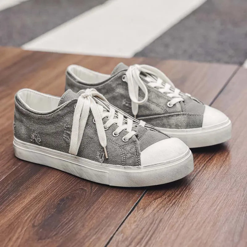 Men's fashion concise casual canvas shoes four seasons breathable light soft-sole versatile outdoor walking sports board shoes