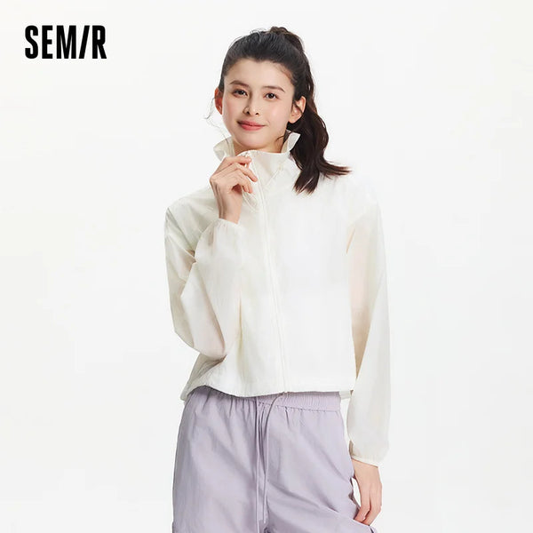 អាវក្រៅ Semir សម្រាប់នារី ការពារកាំរស្មីយូវី ឆ្នាំ២០២៦ កអាវខ្លី រាងរលុង មានអារម្មណ៍ត្រជាក់ ឆើតឆាយ ស្ទីលធម្មតា ទន់ ស្រួលពាក់ប្រចាំថ្ងៃ