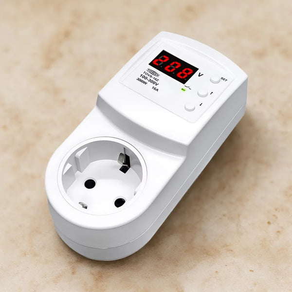 TOMZN TOVS-16Z Automatic Voltage Protector Socket – AC 220–230V, 16A, EU Plug, Overvoltage & Undervoltage Protection