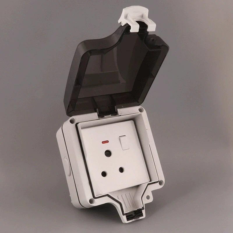 IP66 Waterproof Socket Universal UK Dual USB Outdoor Power Outlet,Kitchen And Bathroom Plug Adapter,Waterproof Rainproof Box