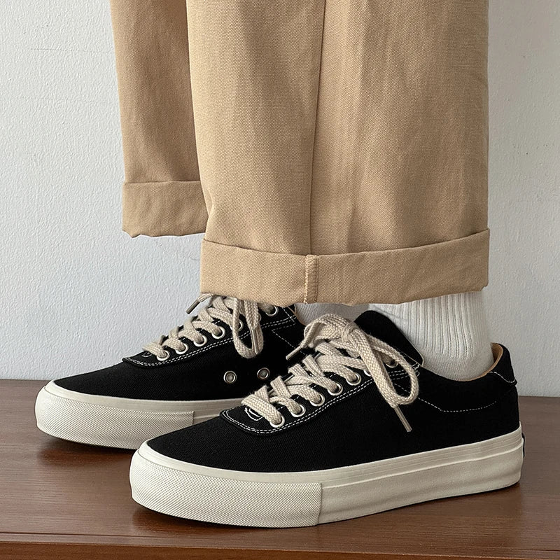 Men's Casual Canvas Shoes Four Seasons New Breathable Light Soft Sole Comfortable Board Shoes Fashion Versatile Walking Sneakers
