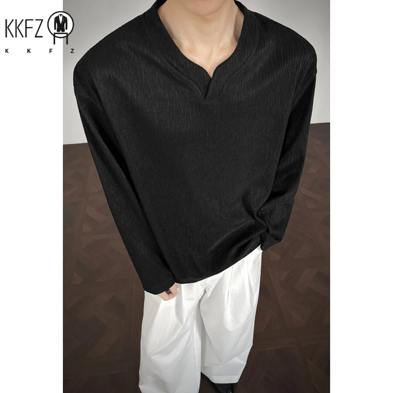 Male Relaxed Oversized V Notch Long Sleeve Top Crinkle Pleated Pattern Lightweight Fabric For Holiday Daily Styling Look