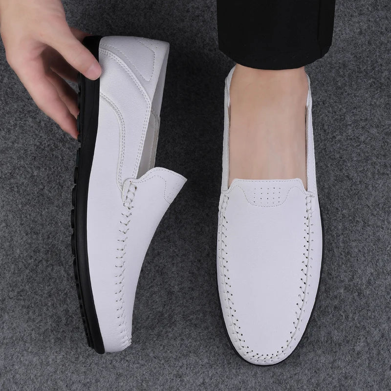 Men's slip on Lazy casual shoes four seasons new soft sole anti slip business shoes fashion versatile tide party driving shoes