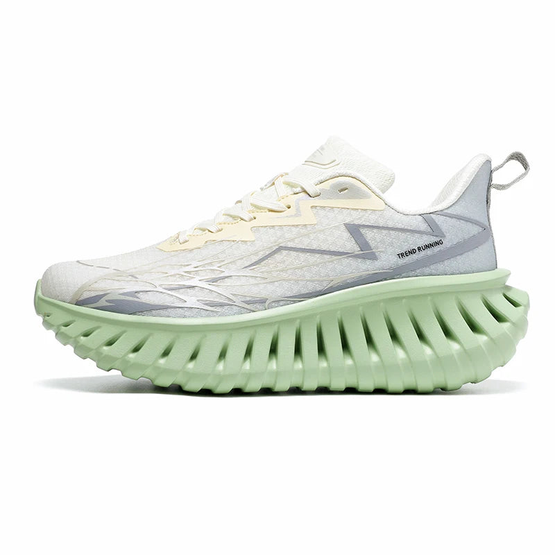 Men's breathable light Thick sole casual sports shoes Four seasons comfort outdoor racing running shoes students speed sneakers