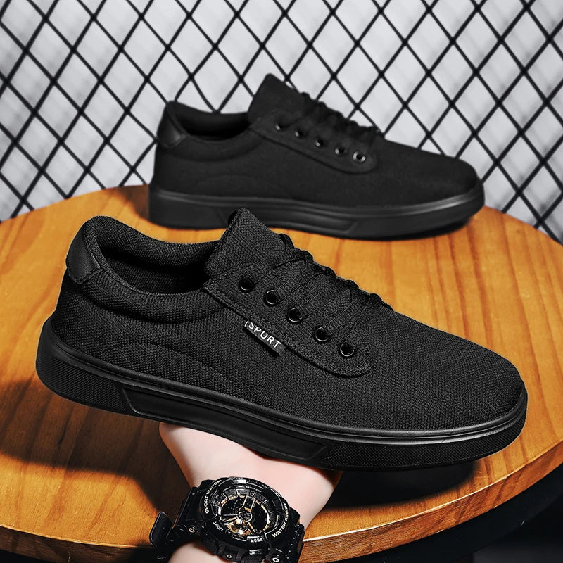 Mens Walking Shoes 2025 Autumn New Large Size Lightweight Fashion Sneakers Flat Casual Outdoor Sports Skateboarding Shoes Man