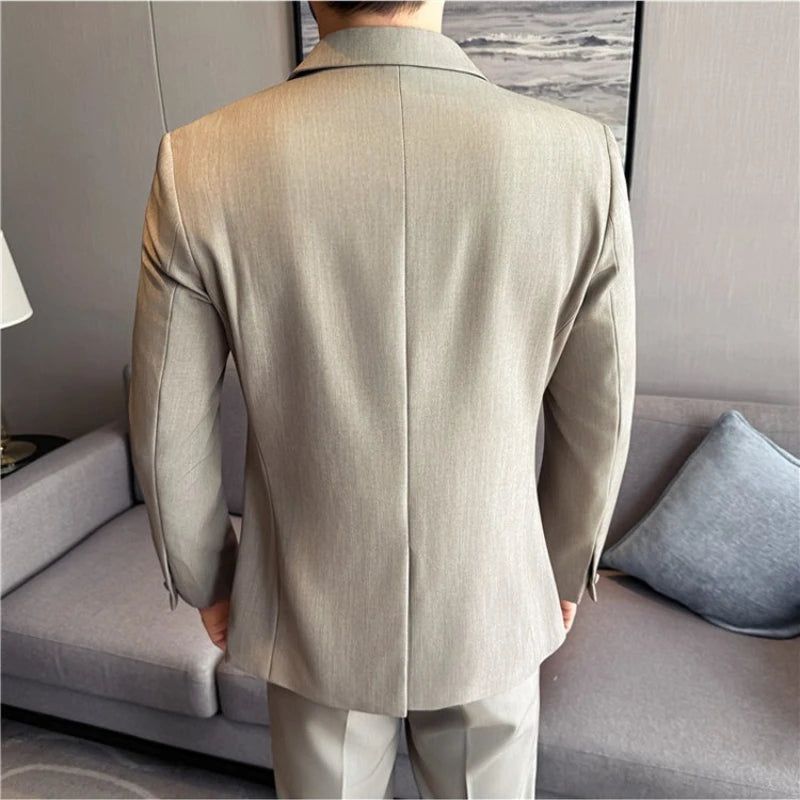 Men's Two-Piece Suit Set (Jacket + Pants) , Metal-Decorated Blazer with Naples Trousers, Casual Smart Wear, Beige Black Brown