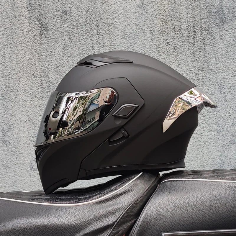 ORZ New DOT Quality Double Lens Flip Helmet Abs Full Face Motorcycle Off Road Motorcycle Racing Helmet Personalized Tail Wing