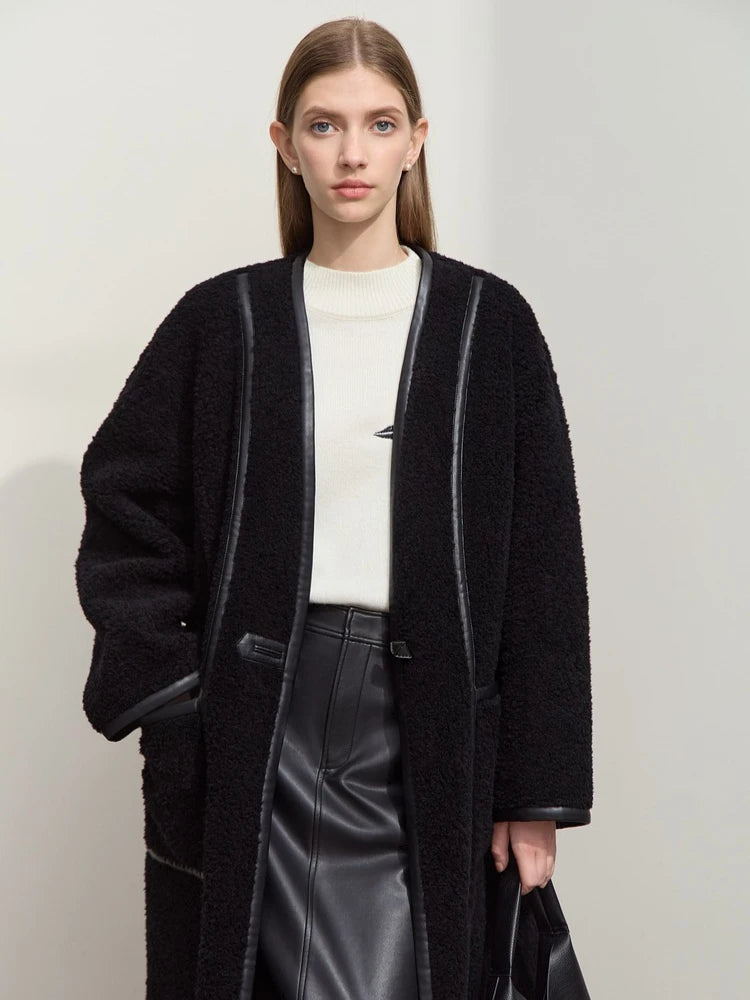 AMII Long Fur Coat 2026 Winter New V-neck All-wool Thick Warm Outerwears Leather Buckle Pocket Casual Loose Women's Top 12444137