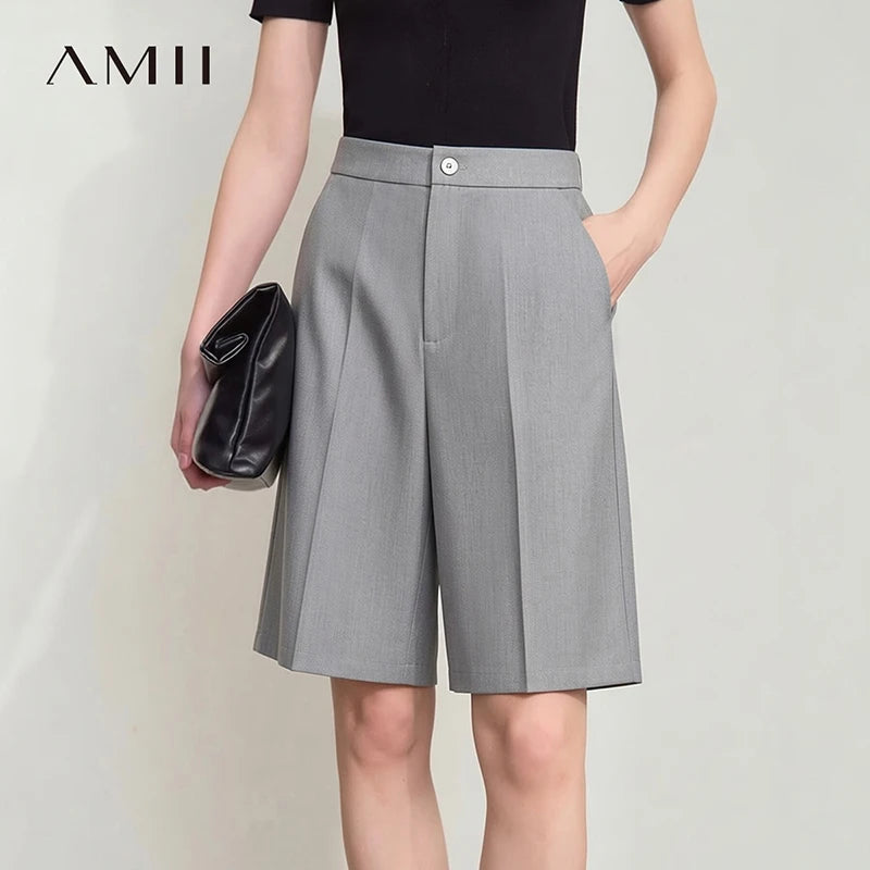 ខោខ្លី Amii សម្រាប់នារី រដូវក្តៅ ឆ្នាំ២០២៦ ខោការិយាល័យថ្មី ខោជើងត្រង់ ធម្មតា ប្រវែងមធ្យម ខោខ្លីប្រវែងជង្គង់ ងាយស្រួលប្រើសម្រាប់នារី 12622021s