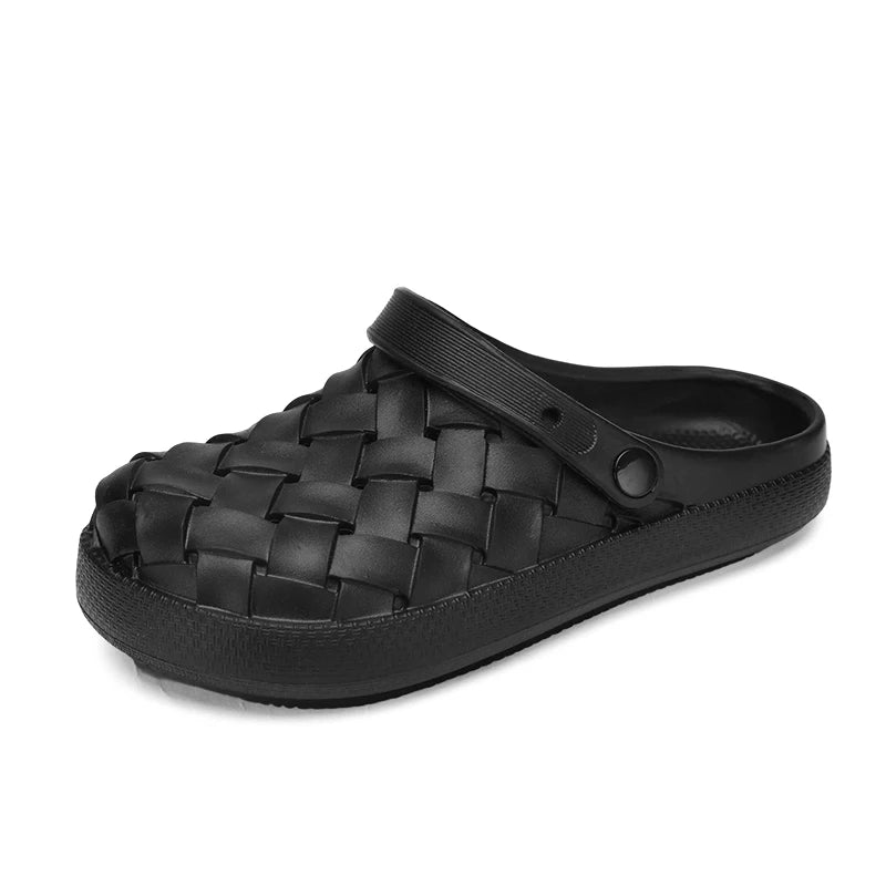 Men's casual beach slippers summer new breathable lightweight soft-sole anti-slip outdoor fashion walking dual-use water shoes
