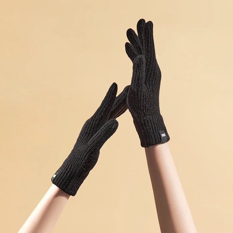 Semir TouchScreen Gloves Knit Men Winter 2025 Handwear Warm Soft Elastic Fleece Comfortable Cycling Casual Couple