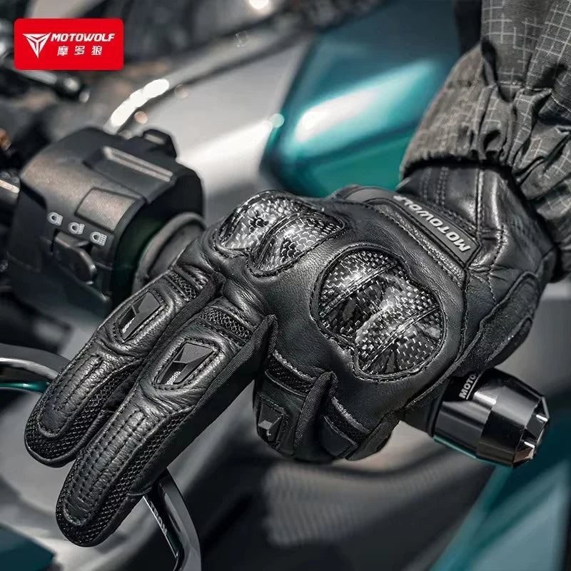 ស្រោមដៃស្បែកម៉ូតូ MOTOWOLF ស្រោមដៃជិះបួនរដូវ ការពារជាតិសរសៃកាបូន អេក្រង់ប៉ះ ការពារការធ្លាក់ មានខ្យល់ចេញចូលបានល្អ