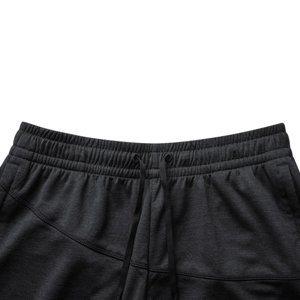 ខោខ្លីកីឡាបុរស Li-Ning Wade Knit 100% Polyester ទំហំធម្មតា មានផាសុកភាព មានហោប៉ៅស៊ីប បាតលីនីង AKYV141