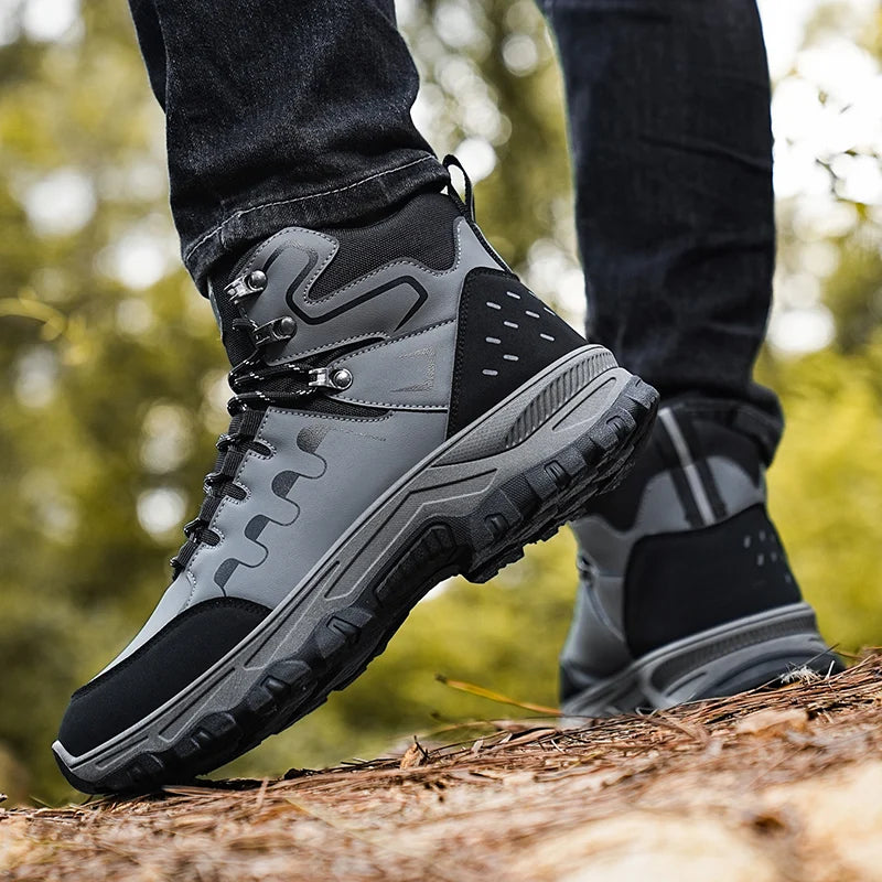Men's high top boots four seasons casual fashion new soft sole anti slip comfortable outdoor high top boots fashion work boots