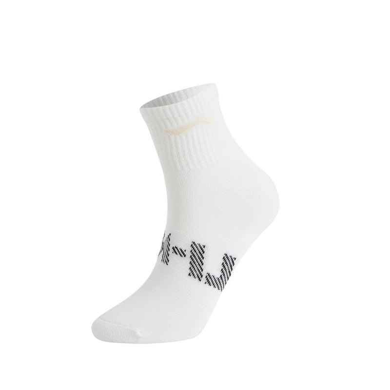 ស្រោមជើង Li-Ning Unisex Sport Style 3គូ ទំហំ 22-28សង់ទីម៉ែត្រ មានខ្យល់ចេញចូលបានល្អ មានផាសុកភាព ស្រោមជើង LiNing សម្រាប់បុរស និងស្ត្រី ទាន់សម័យ AWTV007