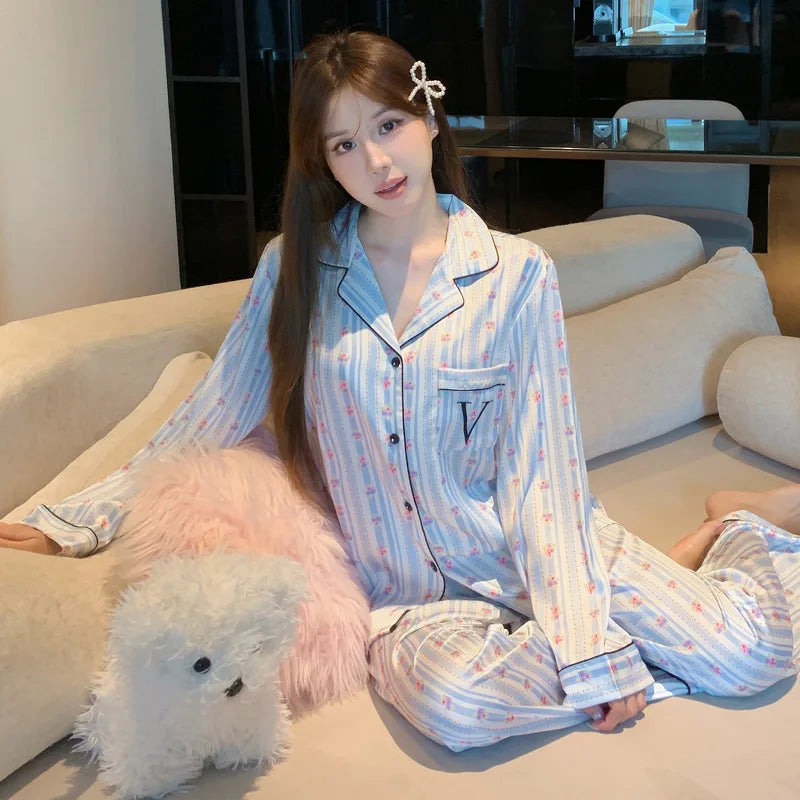Floral Women's Ice Silk Lightweight Pajama Set Long Sleeve Top with Pants Spring/Fall Soft Silk Homewear Lounge Sleepwear Suit