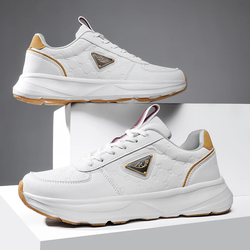 Men's Wide palm casual shoes four season new soft-sole non-slip comfort outdoor walking shoes fashion Joker sneakers borad shoes