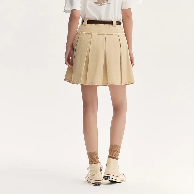 Semir Women's Salt & Sweet Style A-Line Mini Skirt Summer Edgy Raw Hem Pleated Retro Skirt with Belt