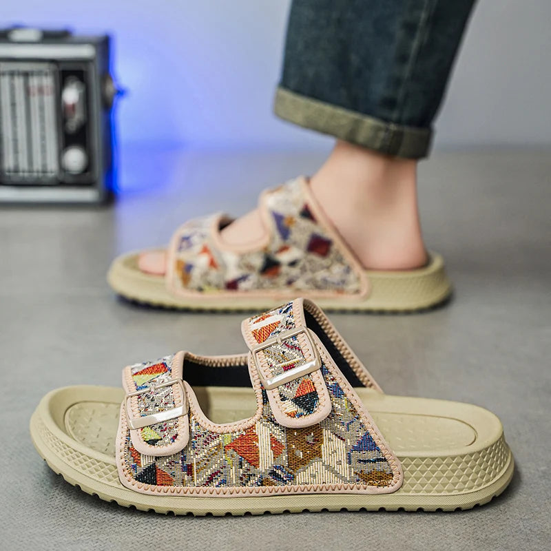 Men's Fashion Casual Slippers Summer New Soft-Sole Anti-Slip Comfort Outdoor Walking Slippers Lightweight Breathable Beach Shoes