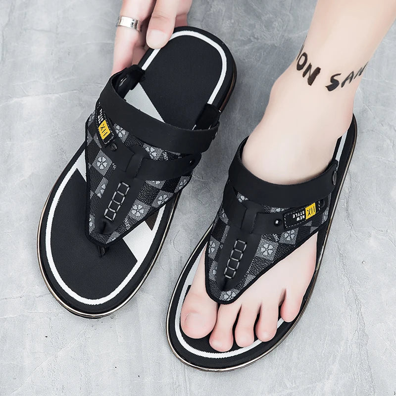 Men's casual flip-flops sandals summer soft-sole anti-slip breathable lightweight outdoor beach shoes fashion dual-use slippers