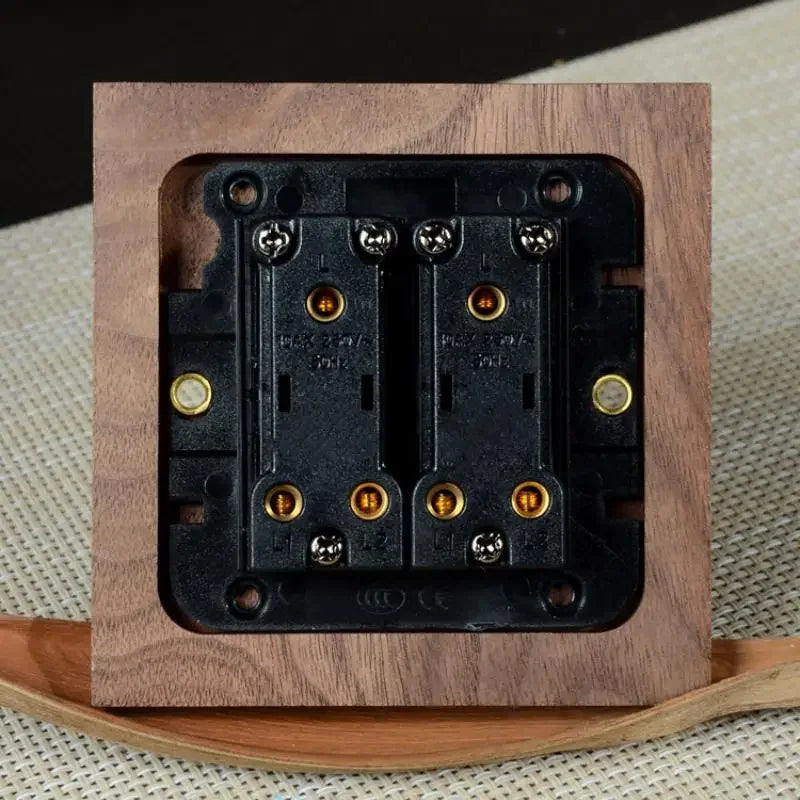 Retro Uk 13A Wall 2gang2way Light Switch,antique Villa High Power USB C Fast Charging Solid Wood Socket,home Speed Dimming Panel