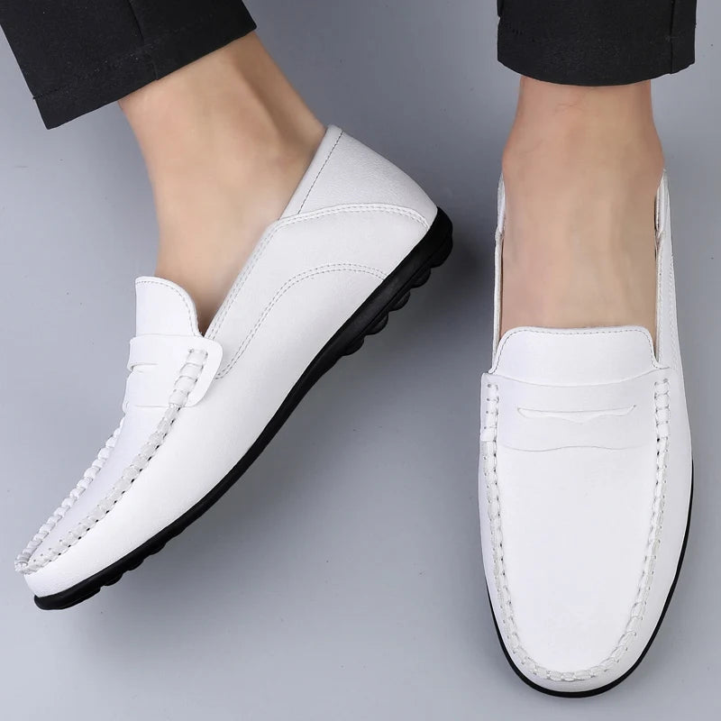 Men's fashion leather shoes Four Season new plus size casual soft sole white shoes anti slip outdoor business dress leather shoe