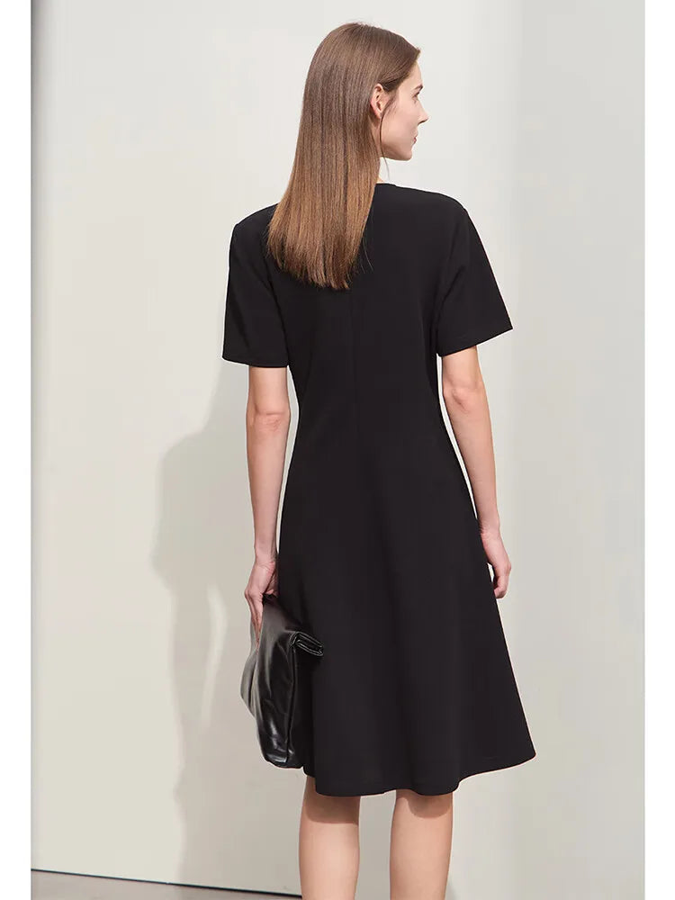 រ៉ូប Amii Minimalism រដូវក្តៅឆ្នាំ ២០២៦ សម្រាប់ស្ត្រី រ៉ូបខ្លីក V ថ្មី ស្ដើង មីឌី ស្លីម ប៉ាក់ រ៉ូបសម្រាប់ស្ត្រី 12422004