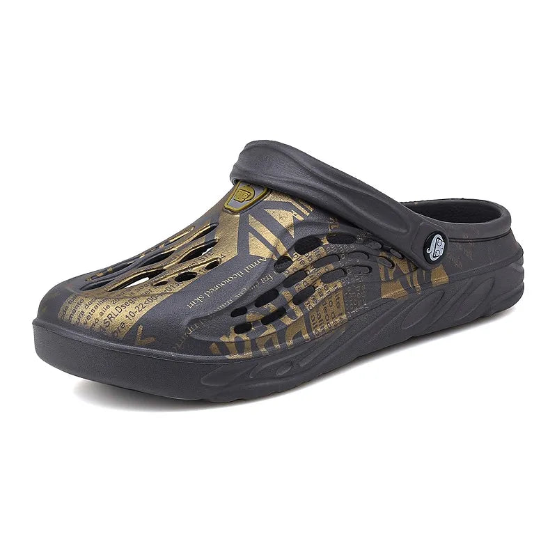 Summer fashion Breathable lightweight men's Casual Slip on Beach Sandals Waterproof Garden Shoes outdoor hollow walking slippers