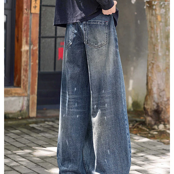 Men's Trendy Curved Hem Jeans – Unique Arc Shape Denim Pants with Splatter Paint Detail, Casual Loose Fit Streetwear (Blue)
