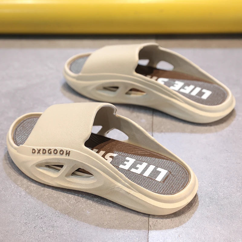 Men's casual slippers summer breathable lightweight soft-sole anti-slip outdoor beach shoes fashion youth Joker sports slippers