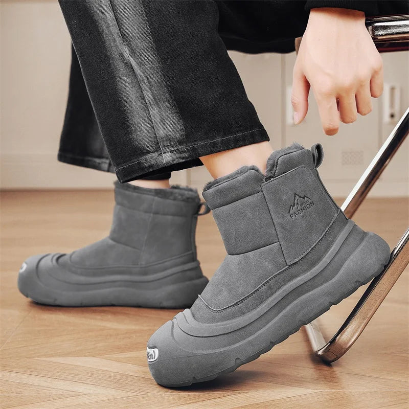 Men's snow boots winter warm plush cotton shoes soft sole non-slip high top boots fashion youth Joker outdoor sports work boots