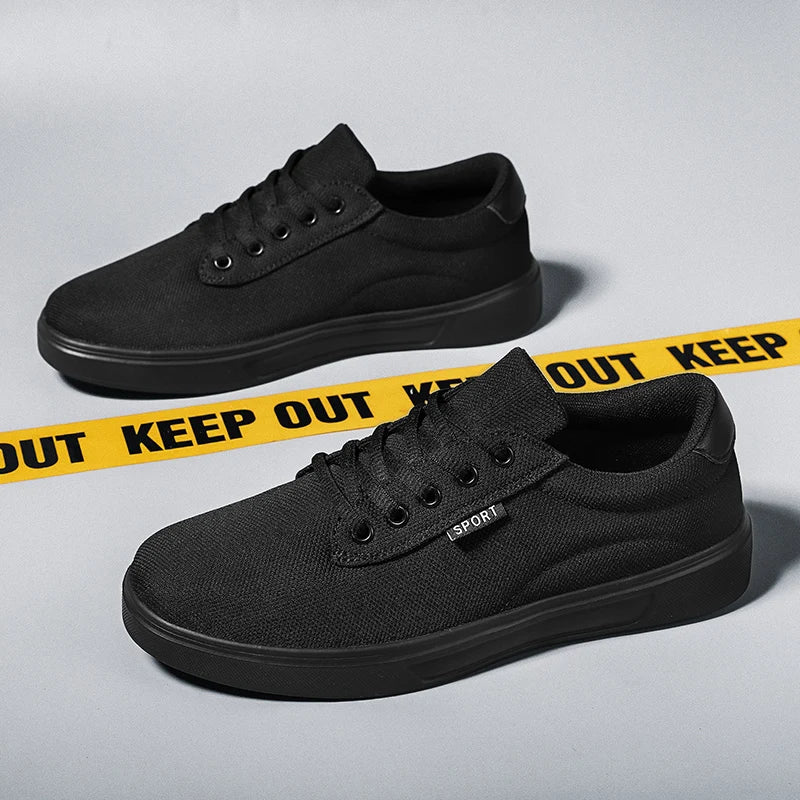 Mens Walking Shoes 2025 Autumn New Large Size Lightweight Fashion Sneakers Flat Casual Outdoor Sports Skateboarding Shoes Man