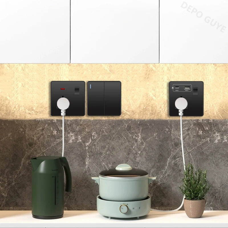 Universal Black USB Type-C 18W Smart Fast Charging Socket Double 5-pin Power Plug,UK  Electrical Internationa Wall Light Switch