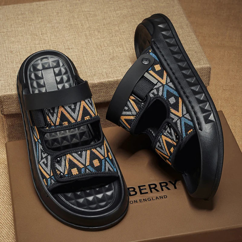 Men's casual slip on sandals summer soft-sole breathable lightweight outdoor walking beach shoes fashion Dual-purpose slippers