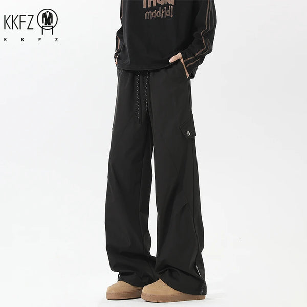 Male Streetwear Cargo Pants Elastic Waistband Drawstring Closure Adjustable Hem Cuffs For Outdoor Activities And Daily Dressing