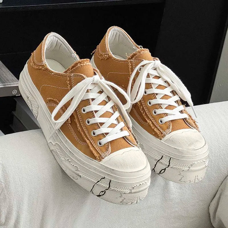 Men's Thick-sole High quality Canvas Casual Shoes Four seasons New Breathable Light Soft-sole Outdoor Walking Sports Board Shoes