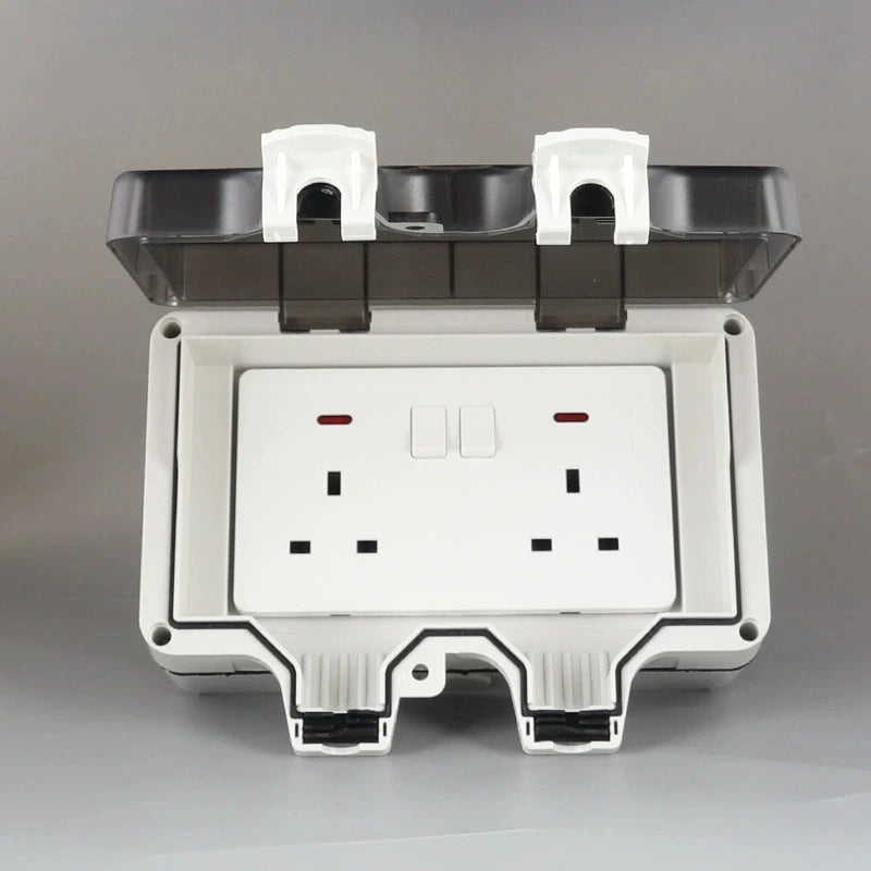 IP66 Waterproof Socket Universal UK Dual USB Outdoor Power Outlet,Kitchen And Bathroom Plug Adapter,Waterproof Rainproof Box