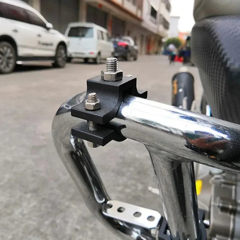 តង្កៀបម៉ោនភ្លើង LED ម៉ូតូ JOYINLED, ឧបករណ៍កាន់ក្ដាប់ជាសកលទំហំ 0.7-1.2 អ៊ីញសម្រាប់ភ្លើងស្តុបមុខរថយន្ត ATV UTV Bull Bar