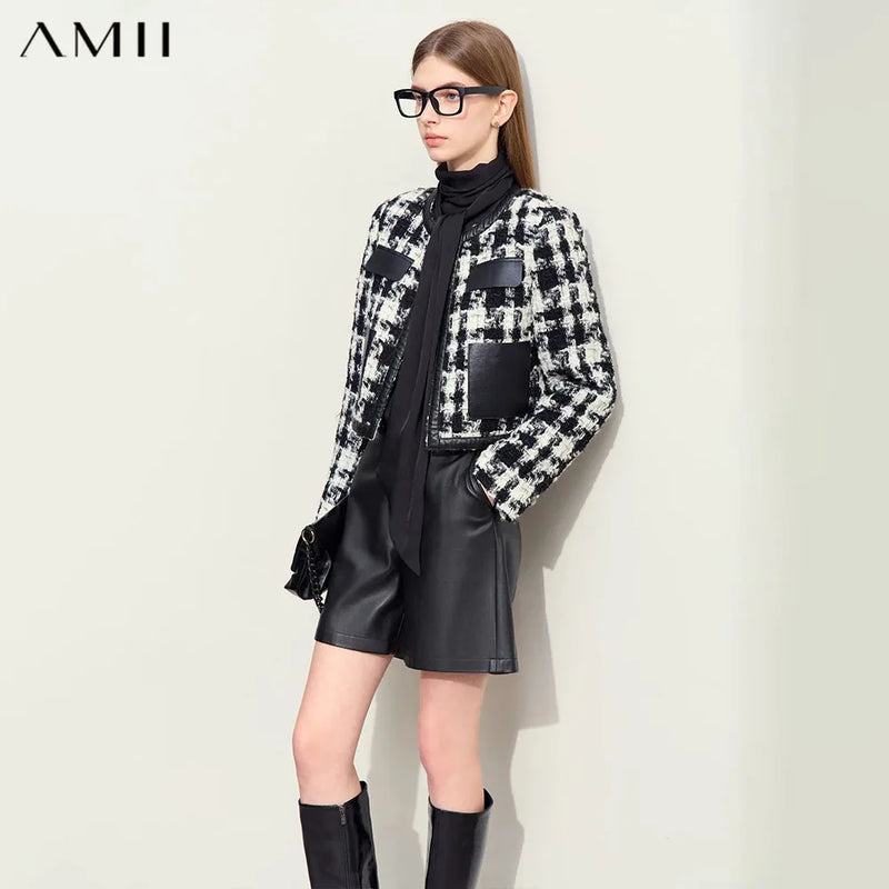 អាវធំនារី Amii Minimalism ឆ្នាំ ២០២៦ រដូវស្លឹកឈើជ្រុះថ្មី កវែងដៃអាវវែង ប៉ាក់ស្បែក PU អាវស្បែក Plaid អាវខ្លីរលុង 12453045