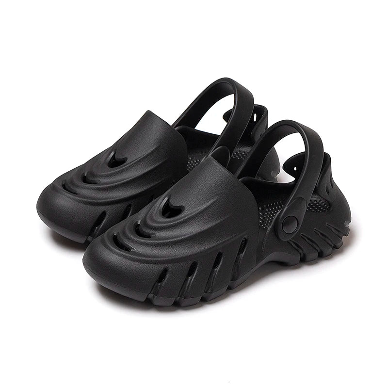 Couple Casual Sandals Summer Plus Size Outdoor Men's and Women's Fashion Hole Shoes Soft Sole Waterproof Dual-Purpose Slippers