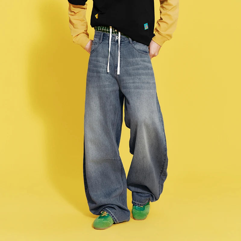 ខោបុរស Semir Denim មានអារម្មណ៍ត្រជាក់បែប Vintage ជើងកោងស្លីមសមទូលាយរដូវក្តៅឆ្នាំ ២០២៦ ស្ទីលម៉ូដធម្មតា
