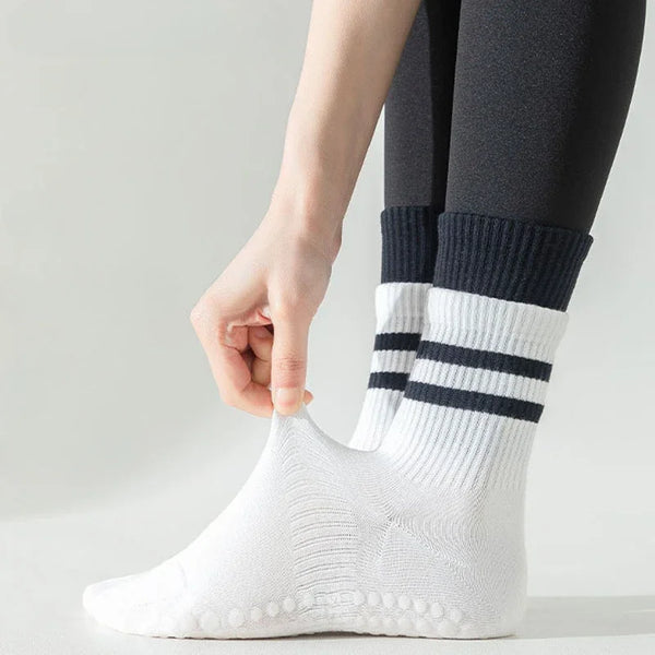 WRELS 1/2/3 Pairs Yoga Socks Non Slip Breathable Pilates Crew Socks Women Arch Support Moisture-Wicking Gym Athletic Grip Socks